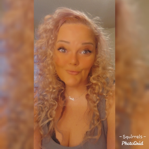 Meet your Posher, Sara - Picture 4 of 5